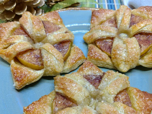 apple-turnovers-600x450px